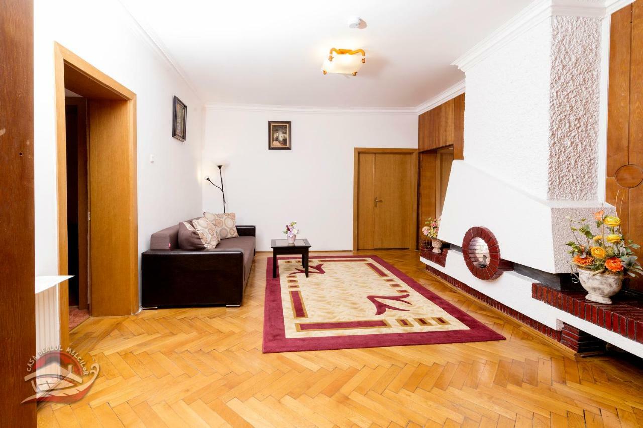 ホテルCasa Dealul Melcilor ブラショフ エクステリア 写真