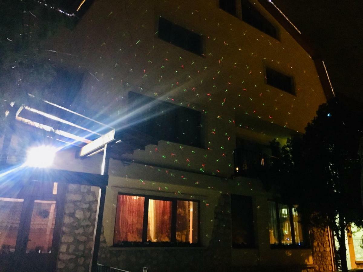 ホテルCasa Dealul Melcilor ブラショフ エクステリア 写真